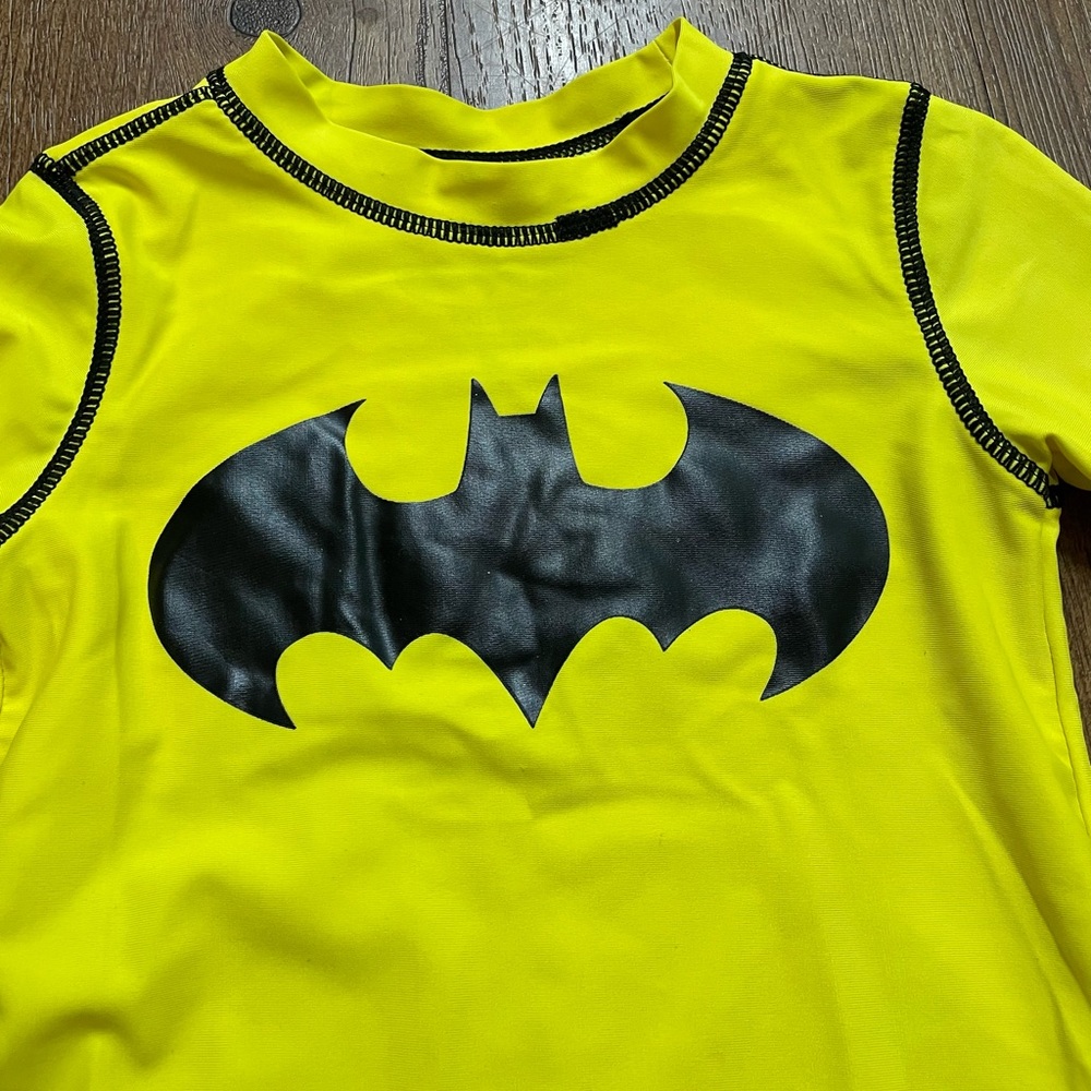 Batman Rashguard - Picture 2 of 3